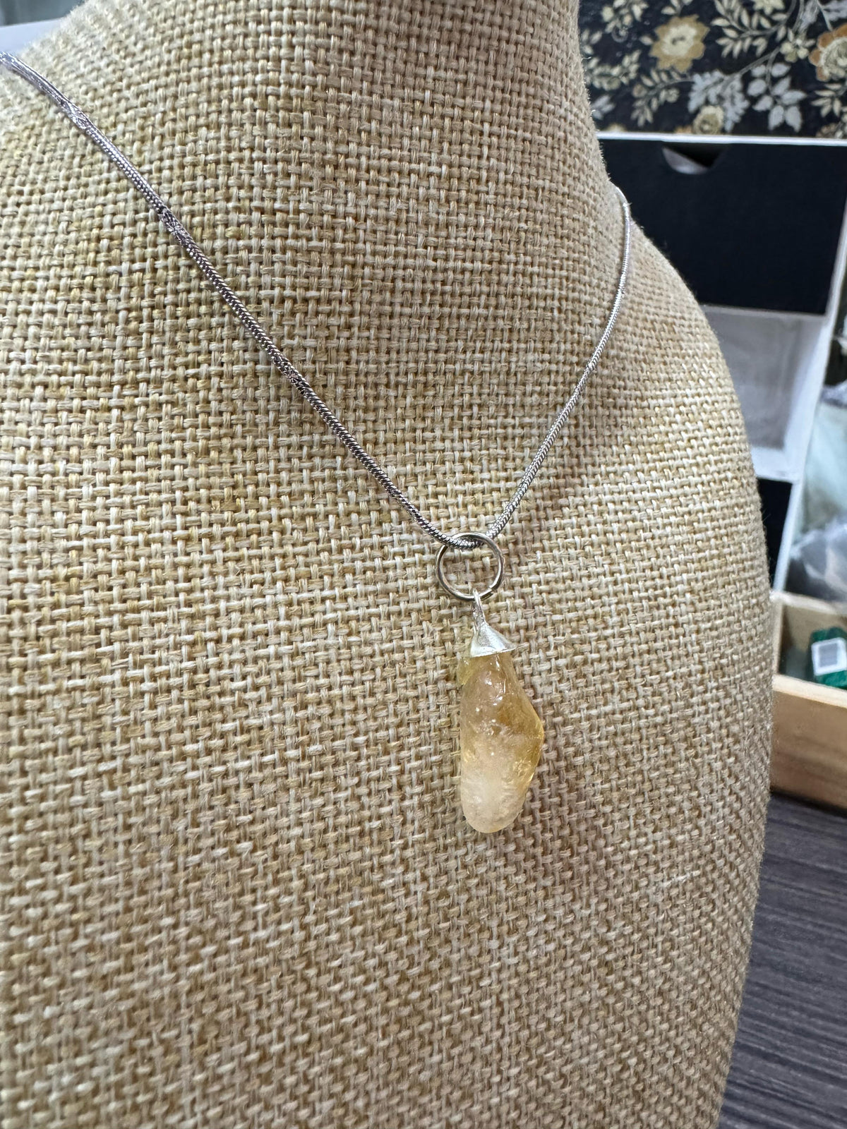 Dije con cadena Cuarzo Citrino