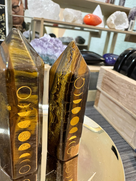Obelizco Ojo de Tigre fases lunares