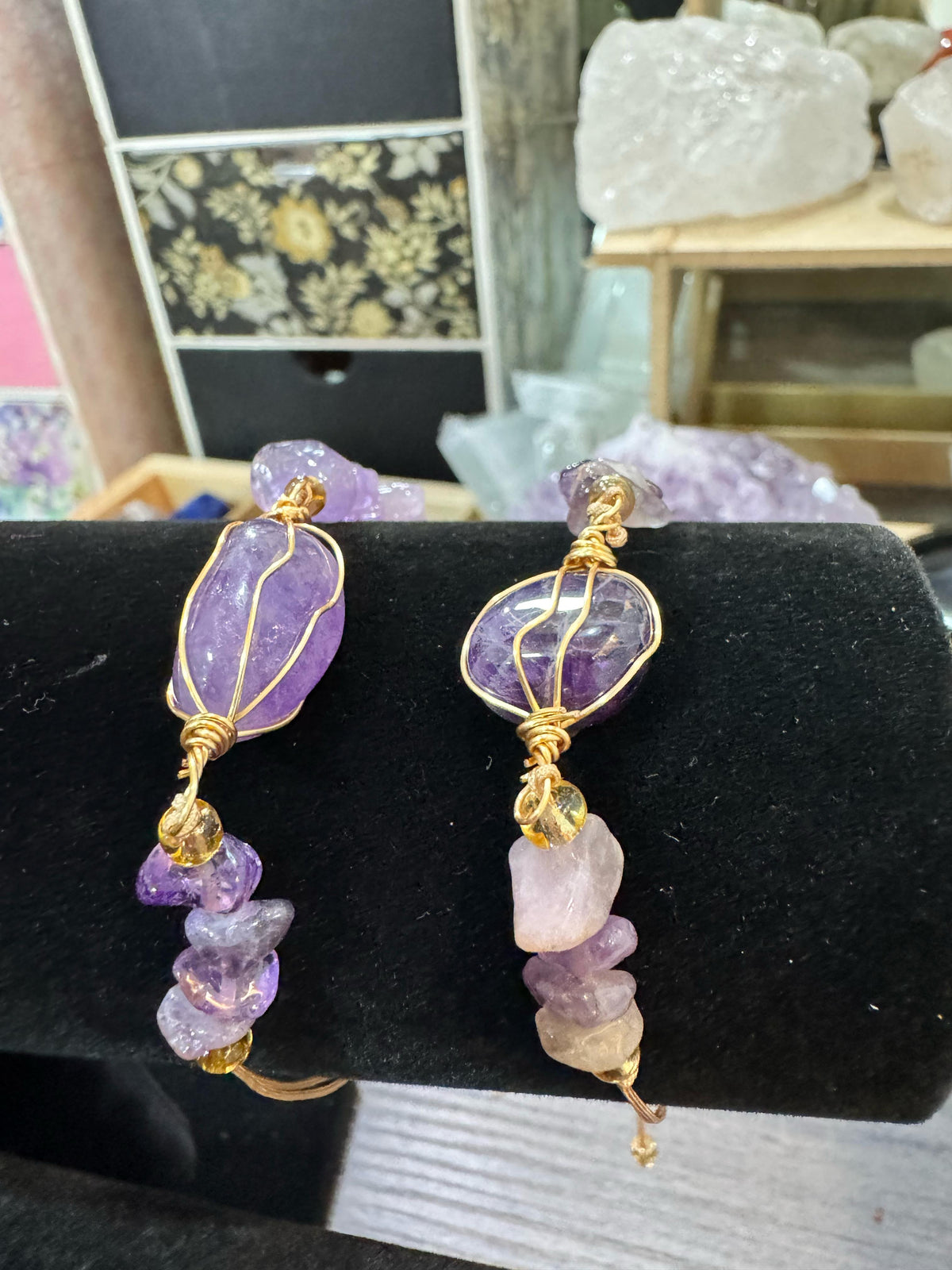 Pulsera de Cuarzo Amatista Engarzada