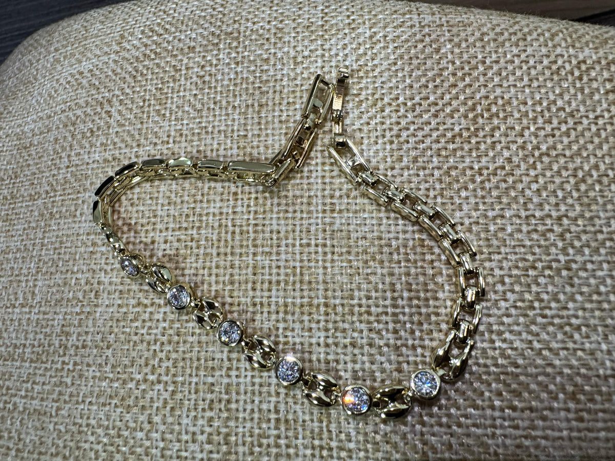 Pulsera Oro Laminado y Zirconia M10